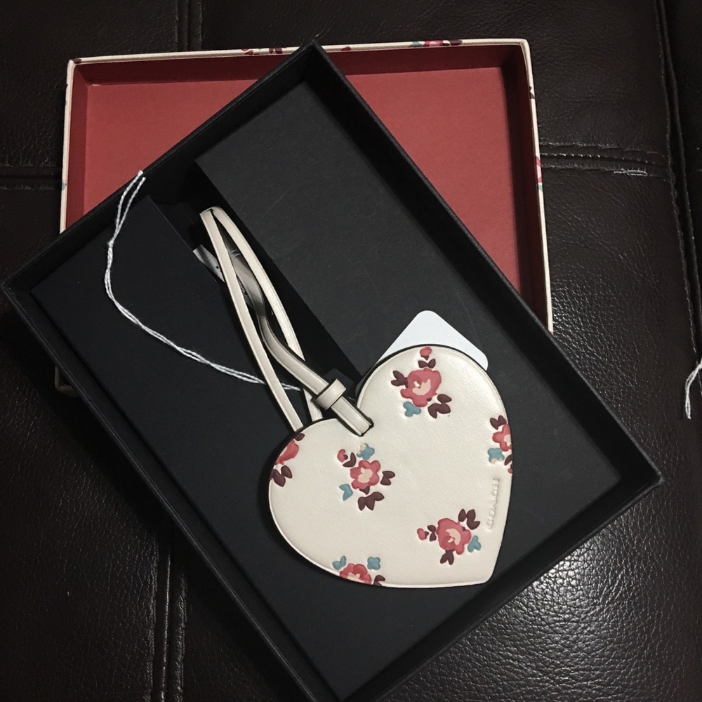 Coach luggage tag